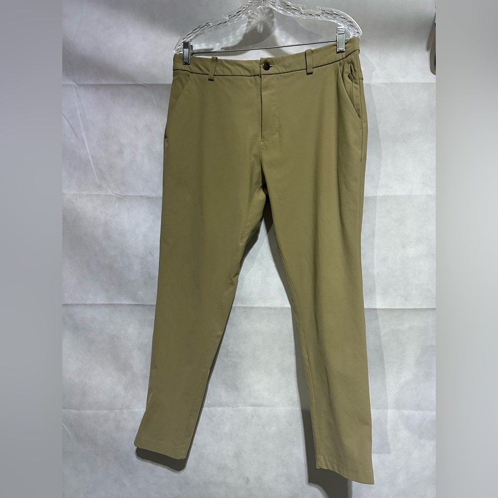 Lululemon Men’s 32 ABC Slim-Fit Trouser Warpstreme Khaki Athleisure MSRP $138